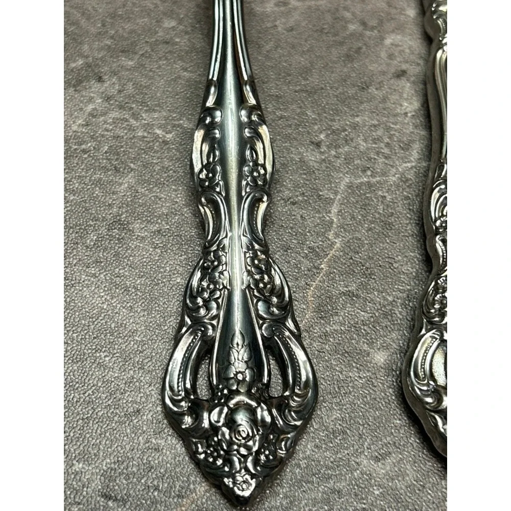 Oneida Michelangelo Stainless Flatware Serving Spoon and Master Butter Knife Set